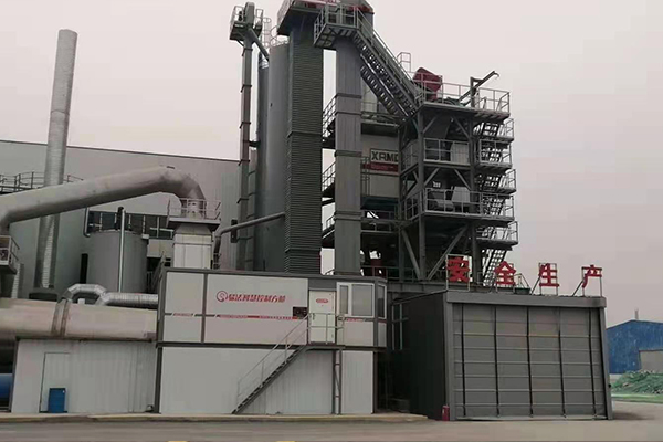 瀝青混凝土在拌和工作的時候注意事項(xiàng)